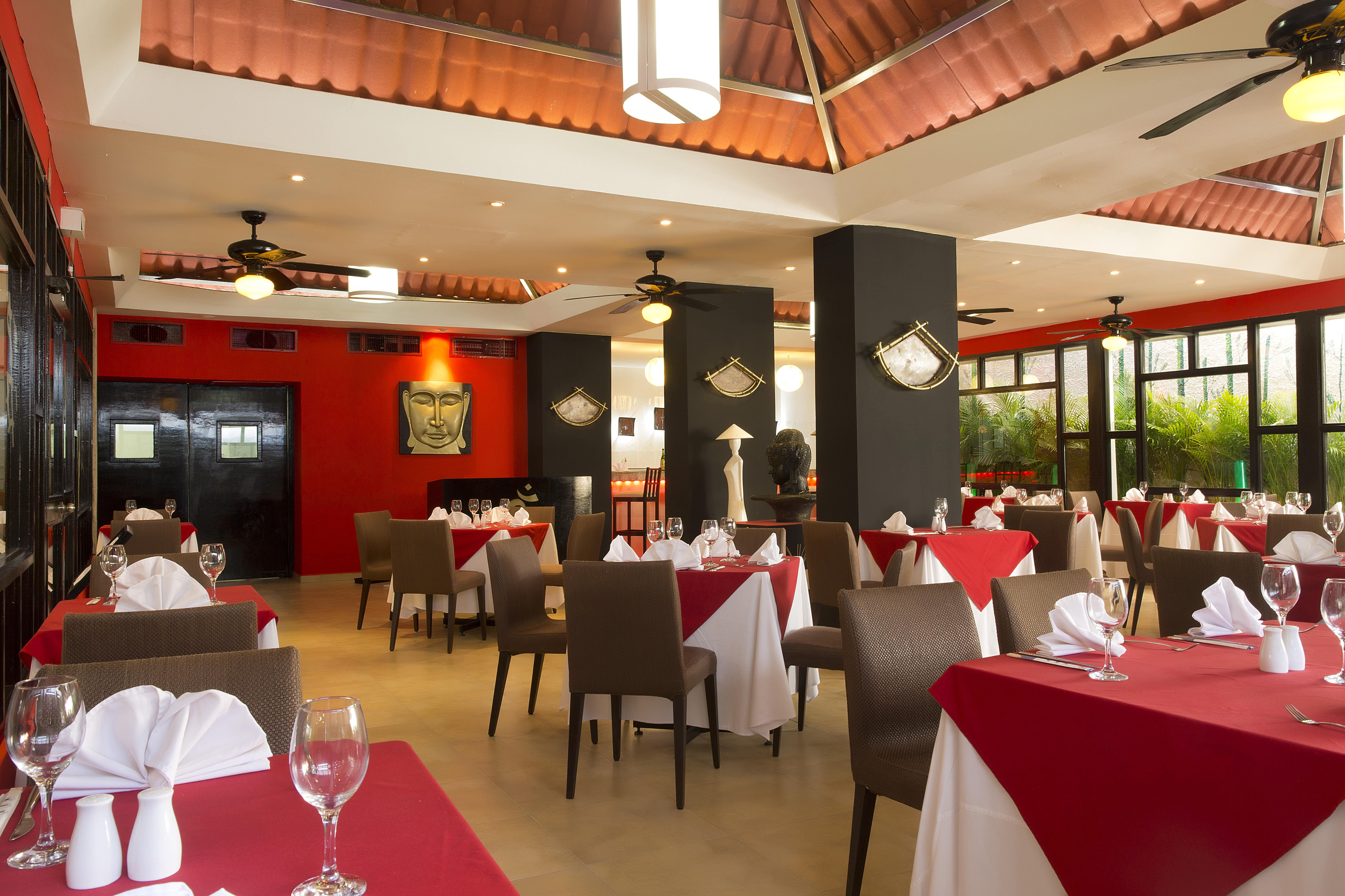 Golden Parnassus Resort & Spa (Adults Only) Cancún Buitenkant foto