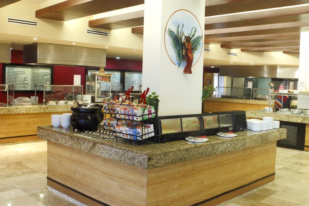 Golden Parnassus Resort & Spa (Adults Only) Cancún Buitenkant foto